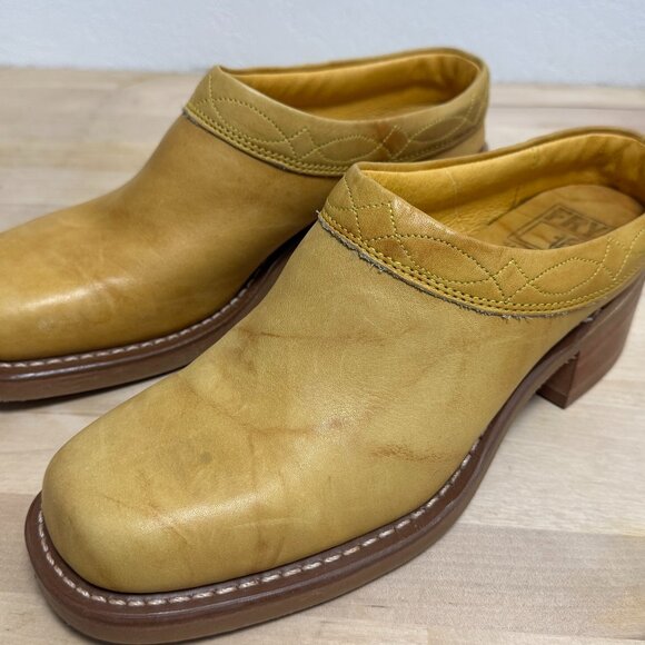 NEW-Frye Campus Western Mule Slides Banana Yellow Women's 8.5M - Picture 12 of 12